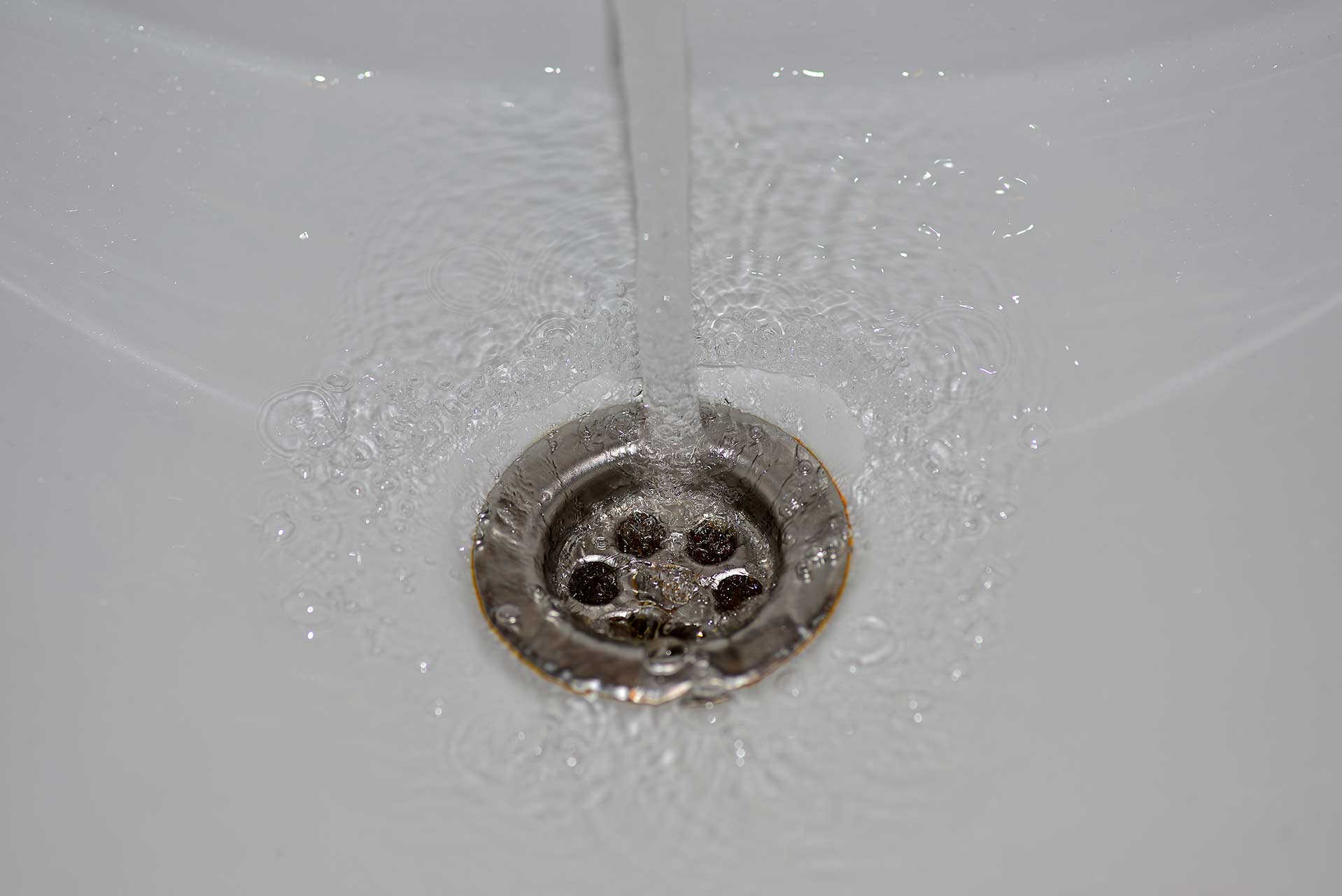 A2B Drains provides services to unblock blocked sinks and drains for properties in Plumstead.